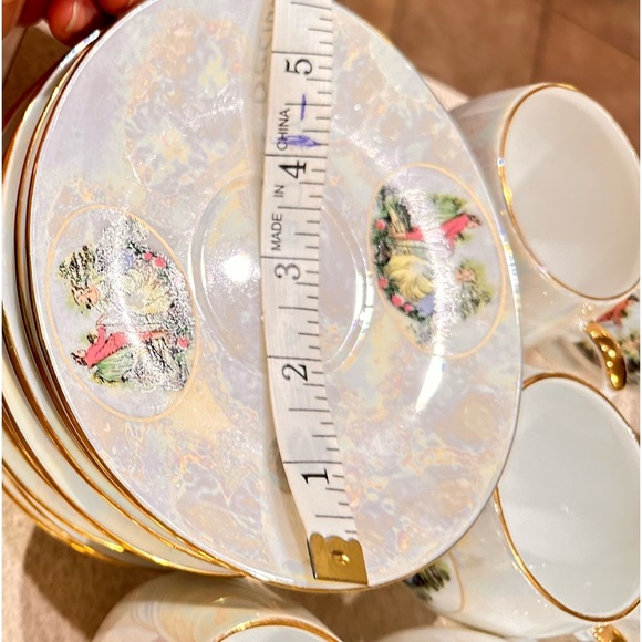 RARE Vintage China. Beautiful shimmering opal iridescent 9 cups and 9 saucers, - Picture 4 of 8